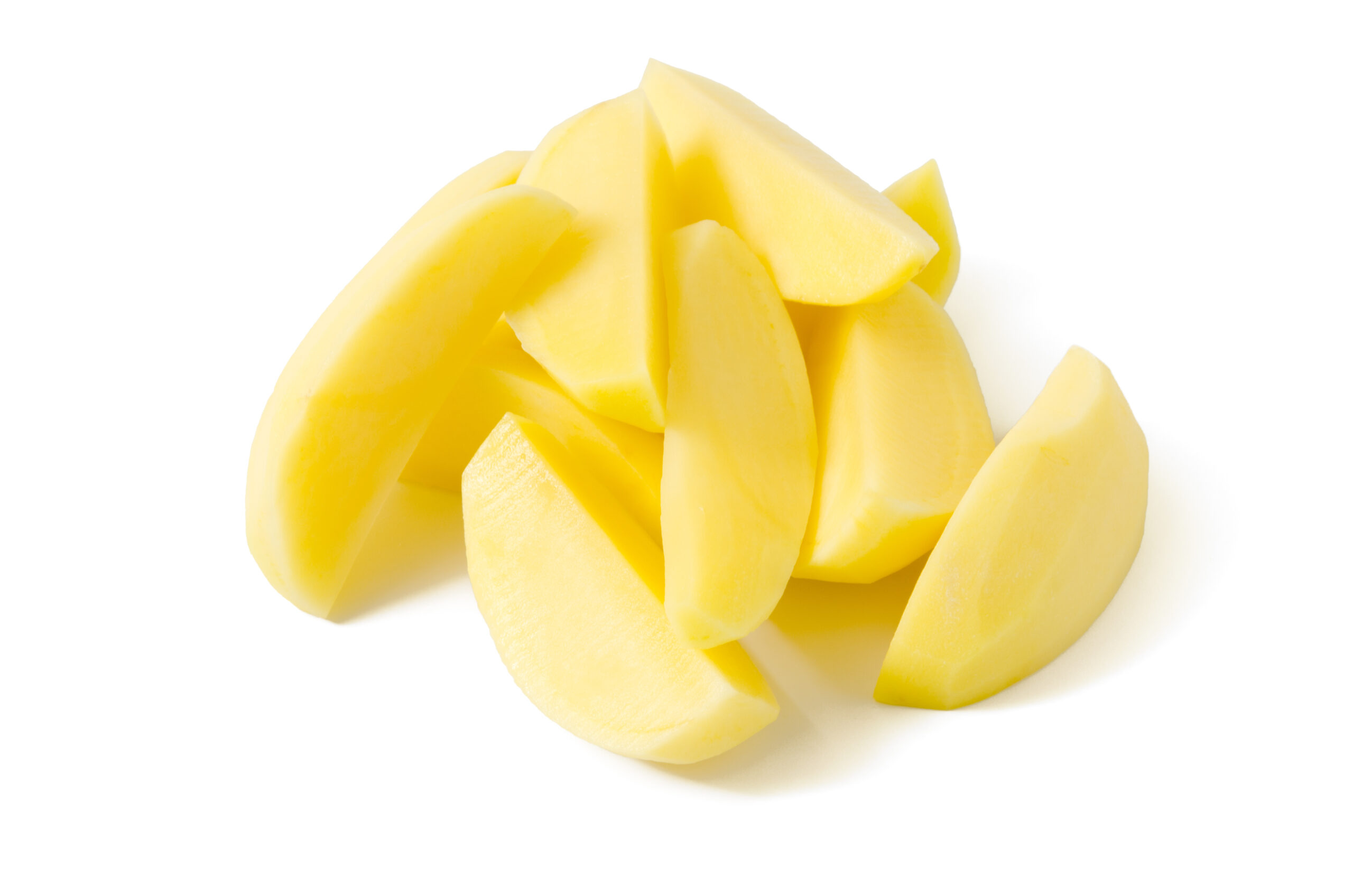 geschälte Kartoffeln in 1/8 Stücke geschnitten